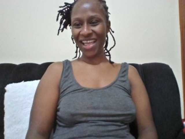 Kyaa live cam on BongaCams