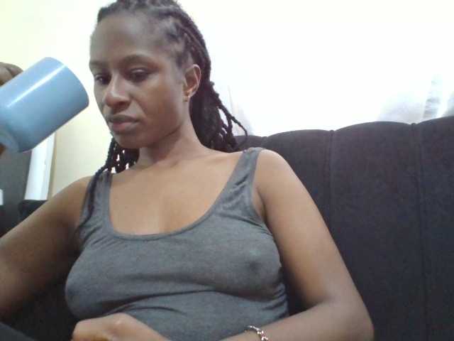 Kyaa live cam on BongaCams