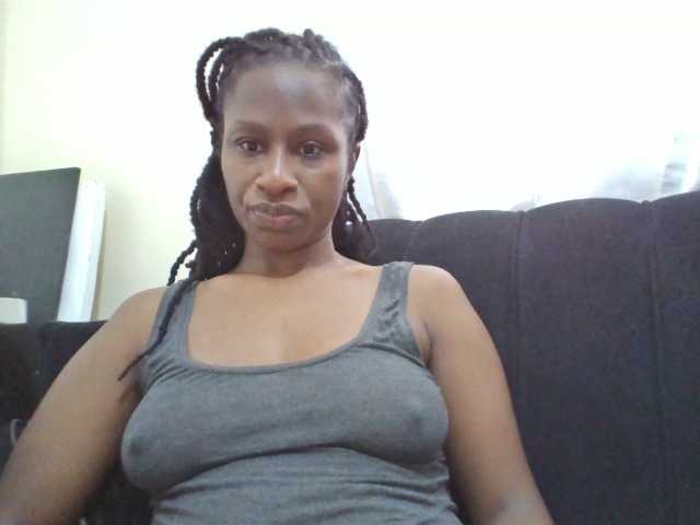 Kyaa live cam on BongaCams