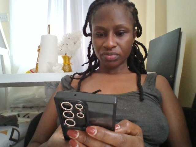 Kyaa live cam on BongaCams