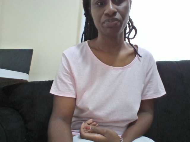 Kyaa live cam on BongaCams