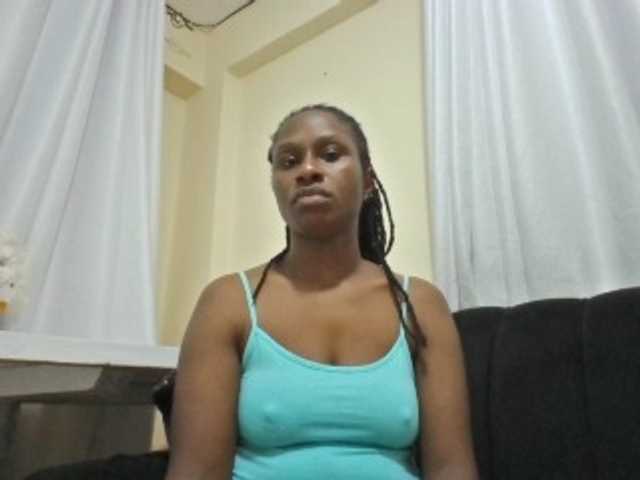Kyaa live cam on BongaCams