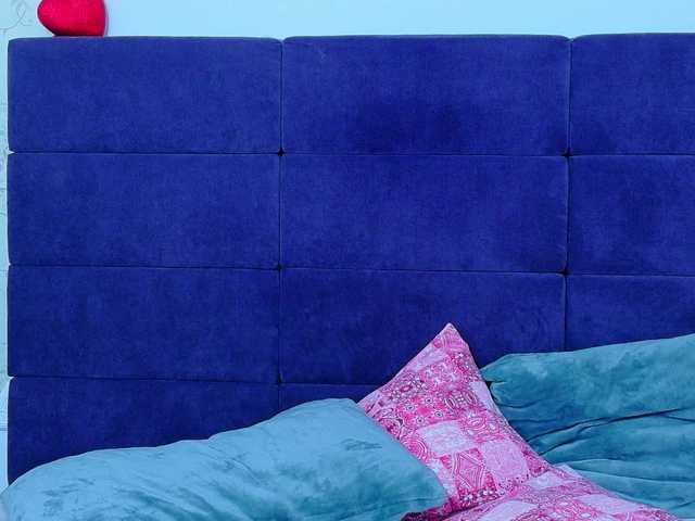 NataliaCroft's BongaCams show and profile