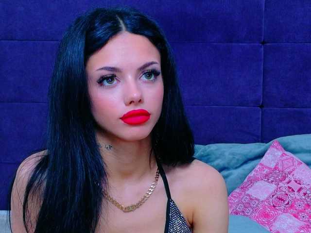 NataliaCroft's BongaCams show and profile