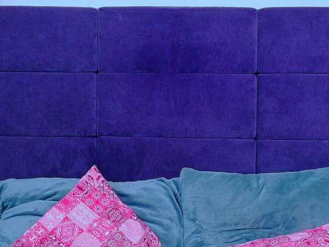 NataliaCroft's BongaCams show and profile