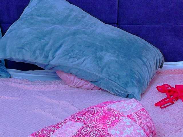 NataliaCroft's BongaCams show and profile