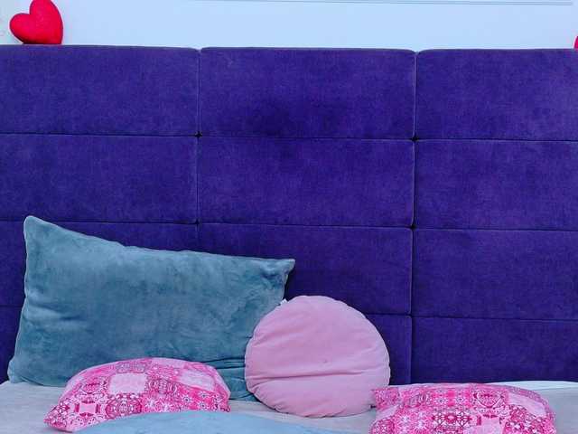 NataliaCroft's BongaCams show and profile