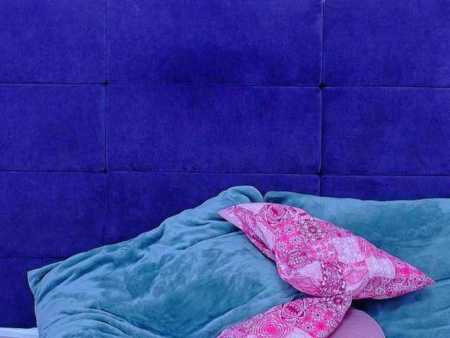 NataliaCroft's BongaCams show and profile