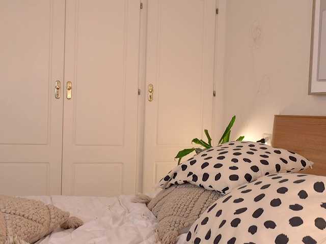 Helenahills live cam on BongaCams