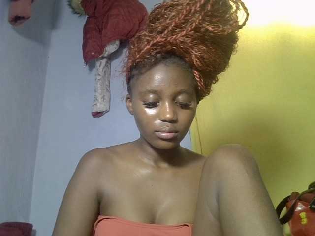 Untamed2 live cam on BongaCams