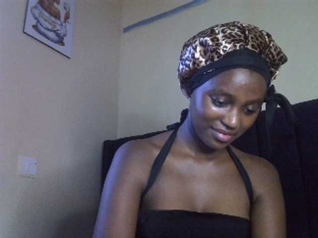 Untamed2 live cam on BongaCams