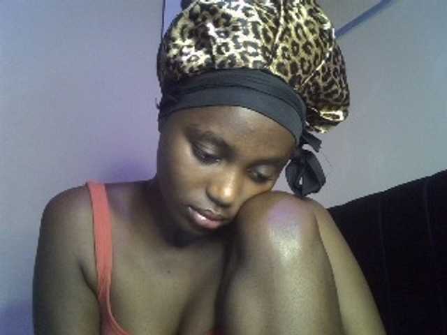 Untamed2 live cam on BongaCams
