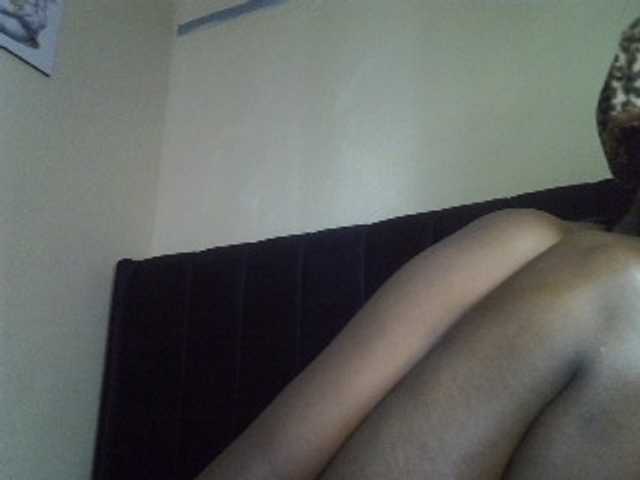 Untamed2 live cam on BongaCams