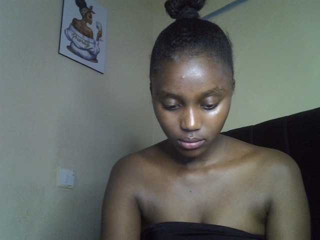 Untamed2 live cam on BongaCams