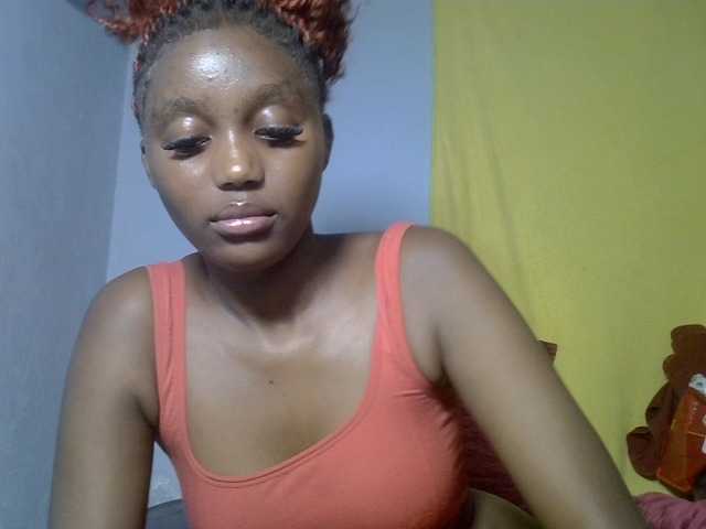 Untamed2 live cam on BongaCams