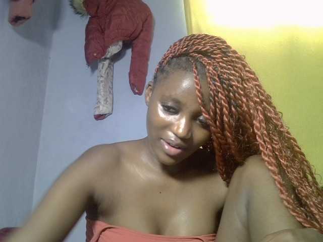Untamed2 live cam on BongaCams