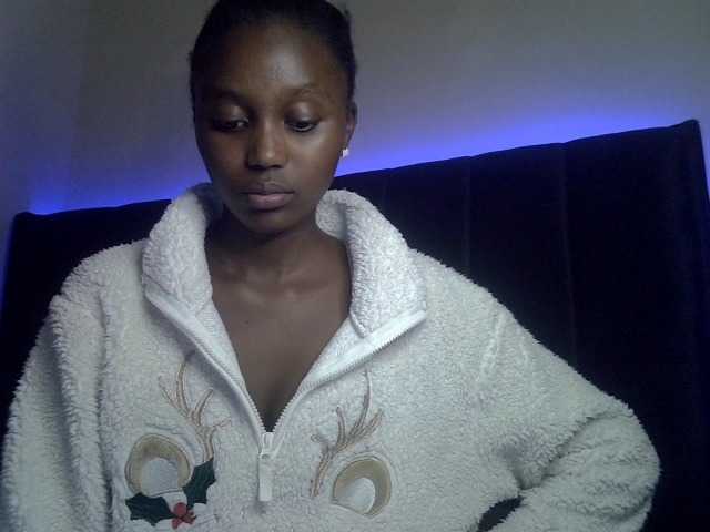 Untamed2 live webcam show