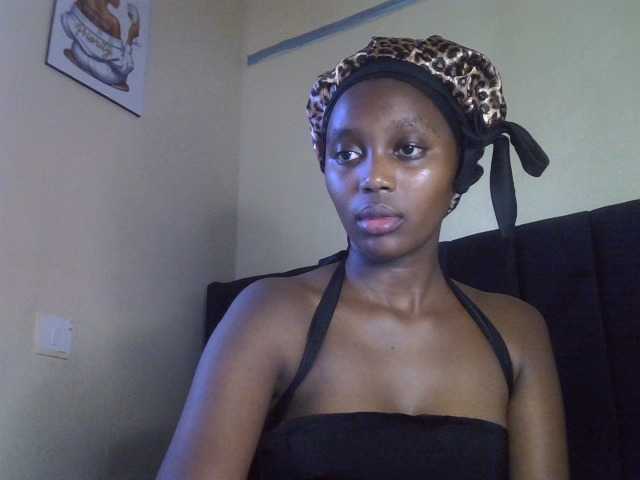 Untamed2 live cam on BongaCams