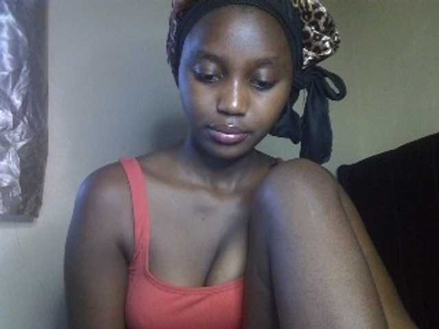 Untamed2 live cam on BongaCams