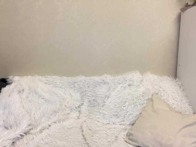 le modèle ZoeLecain est en webcam porno dans un show sur le site bongacams, il possède les tags suivants: White/Caucasian,Brunette,Shaved