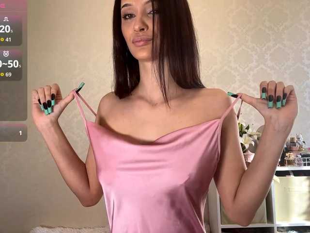 ZoeLecain live cam on BongaCams