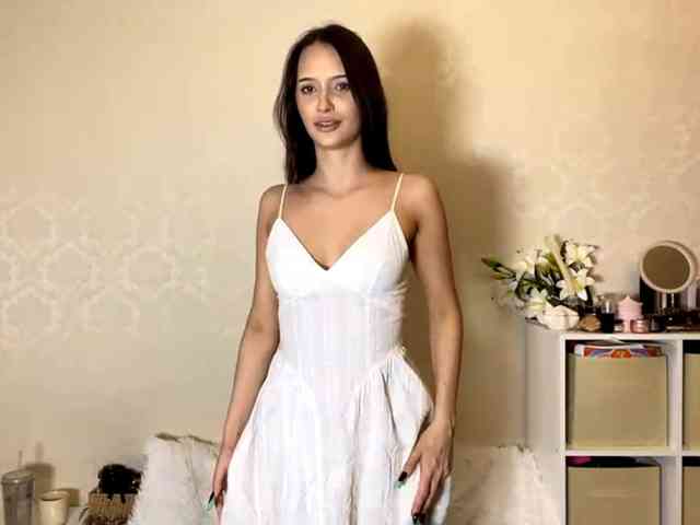 ZoeLecain webcam