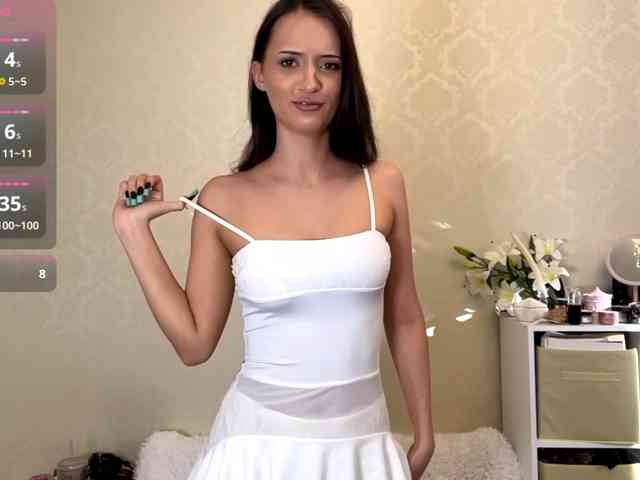 ZoeLecain webcam