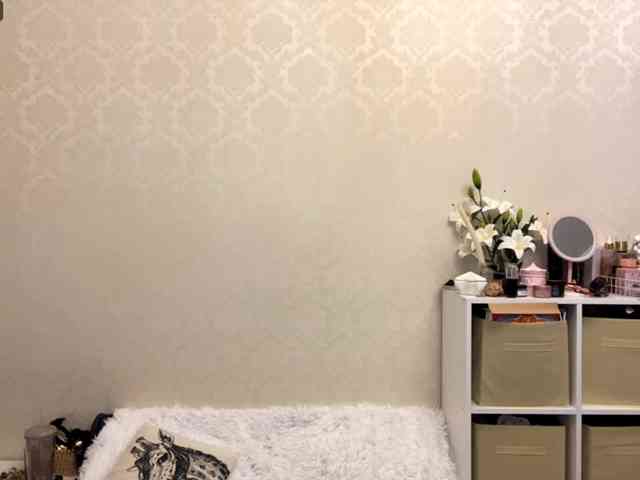 ZoeLecain webcam