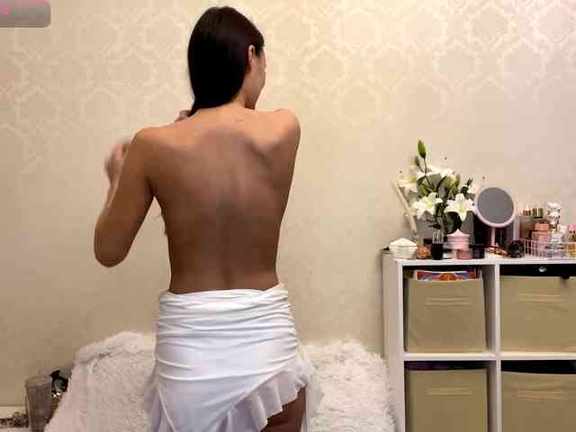 ZoeLecain webcam