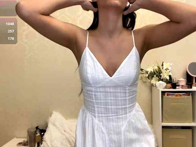 ZoeLecain webcam