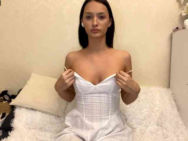 ZoeLecain webcam