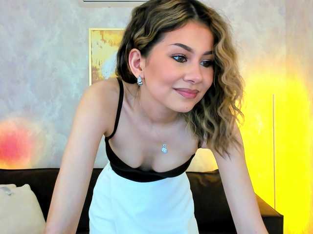 KateKross live cam on BongaCams