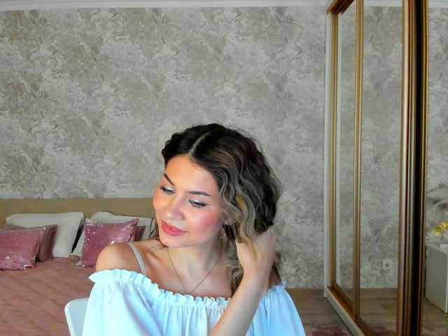 KateKross live cam on BongaCams