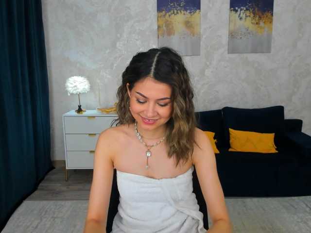 KateKross live cam on BongaCams