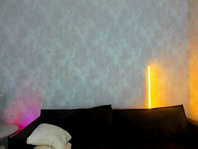 KateKross live cam on BongaCams