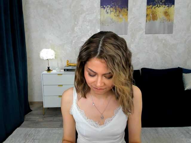 KateKross live cam on BongaCams