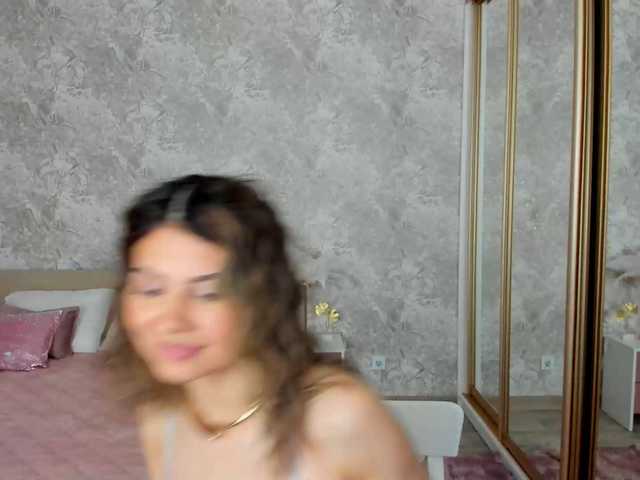 KateKross live cam on BongaCams
