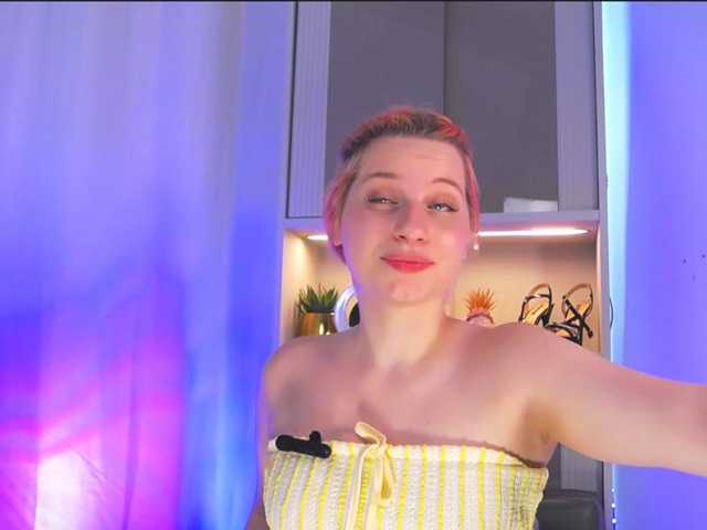 MinaGlow