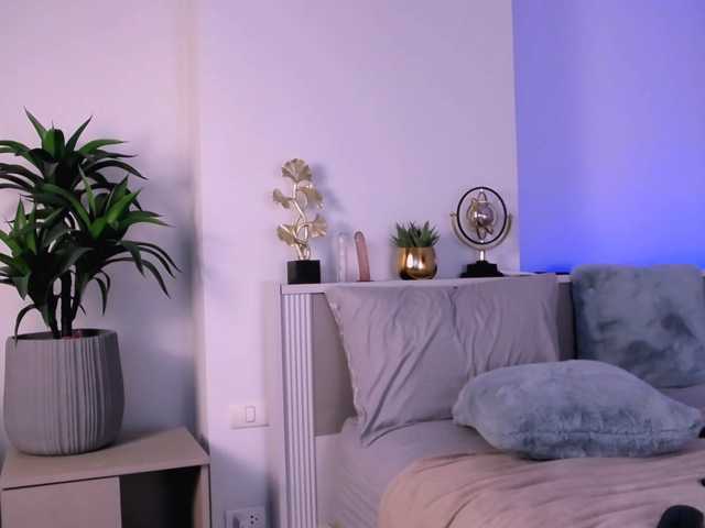 MinaGlow webcam
