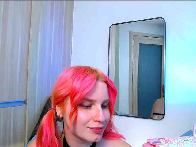 MinaGlow webcam