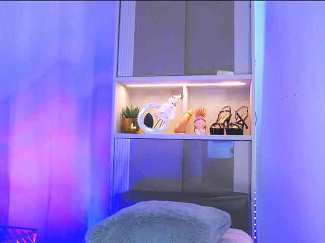 MinaGlow webcam