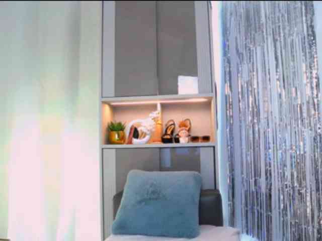 MinaGlow webcam