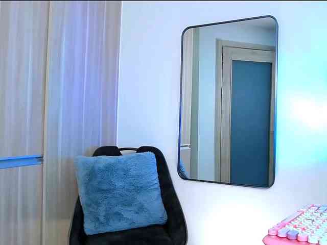 MinaGlow webcam