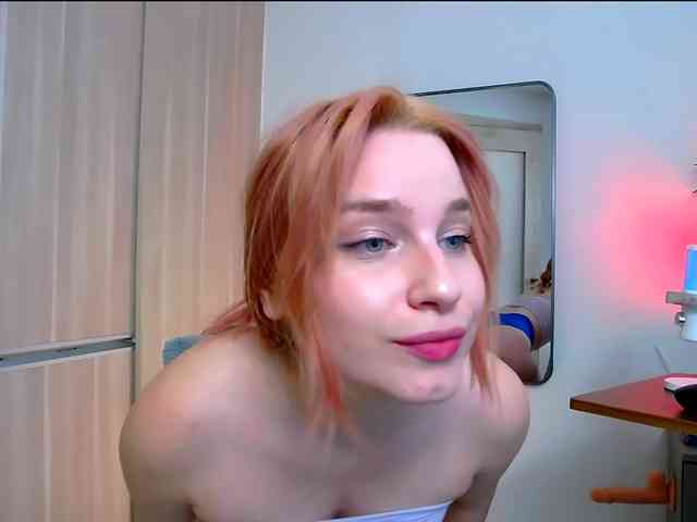 MinaGlow webcam