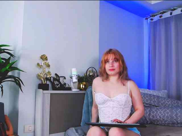 MinaGlow webcam