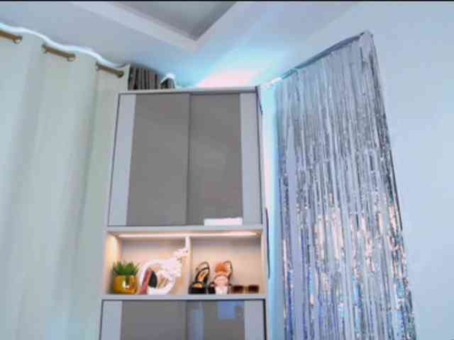 MinaGlow webcam
