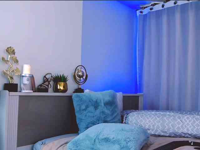 MinaGlow webcam