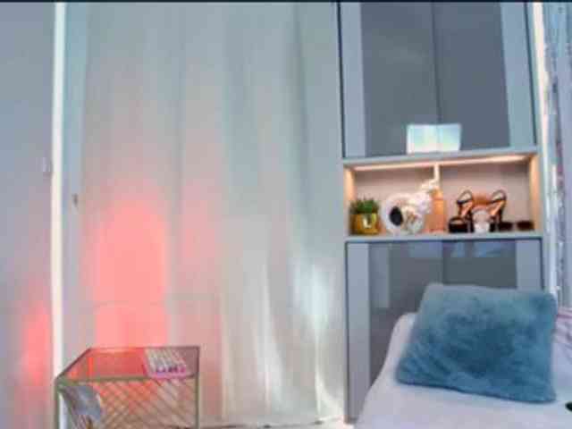 MinaGlow webcam