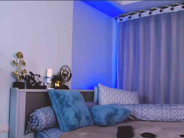 MinaGlow webcam