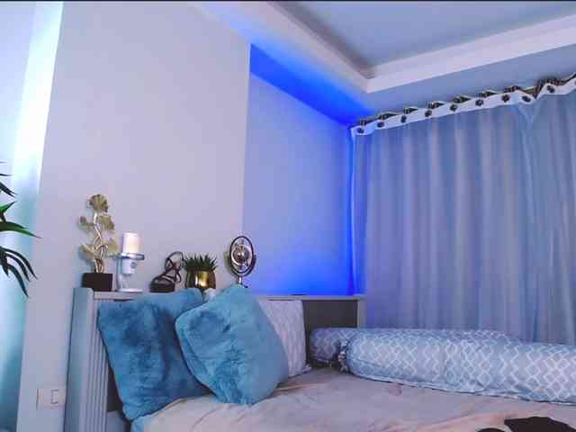 MinaGlow webcam